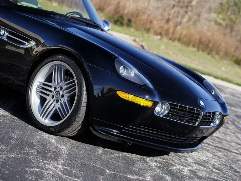2002 BMW Z8 - Image 28 of 31