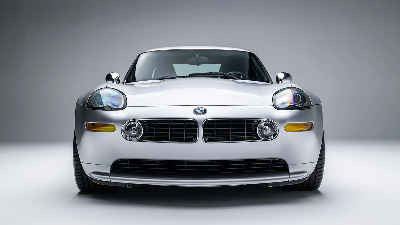 2002 BMW Z8 - Image 5 of 31