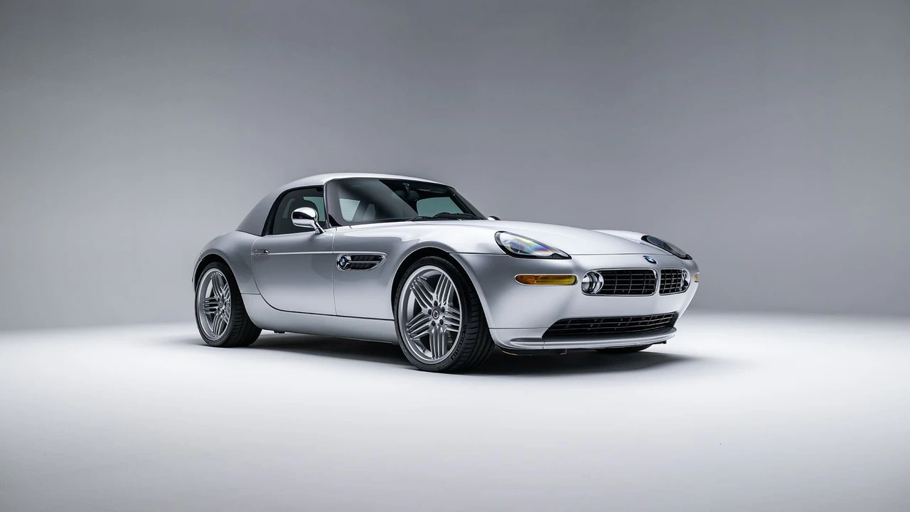 2002 BMW Z8 - Image 12 of 31