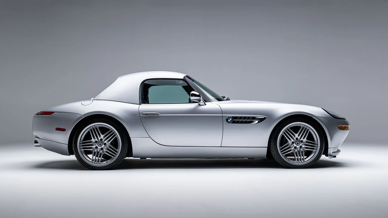 2002 BMW Z8 - Image 4 of 31