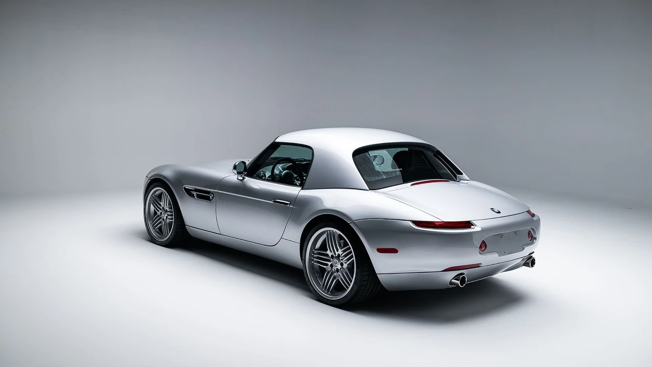 2002 BMW Z8 - Image 7 of 31