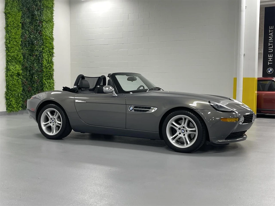 2002 BMW Z8 - Image 12 of 30