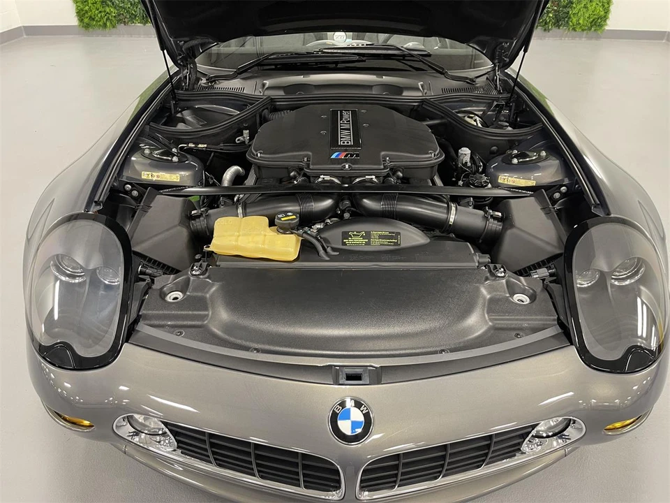2002 BMW Z8 - Image 17 of 30