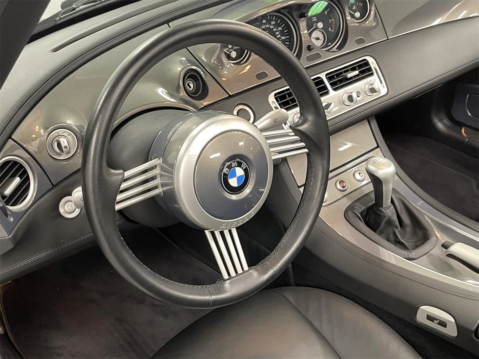 2002 BMW Z8 - Image 20 of 30