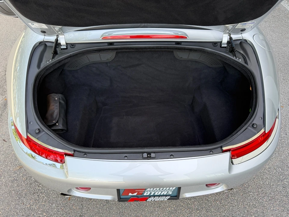 2002 BMW Z8 - Image 30 of 31
