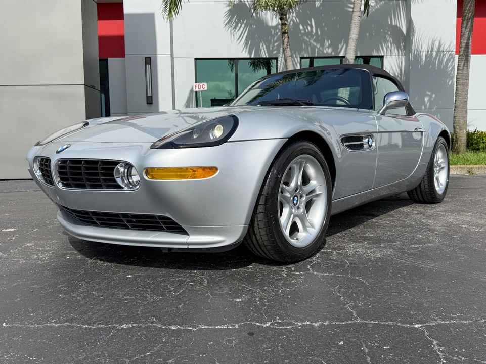 2002 BMW Z8 - Image 7 of 31