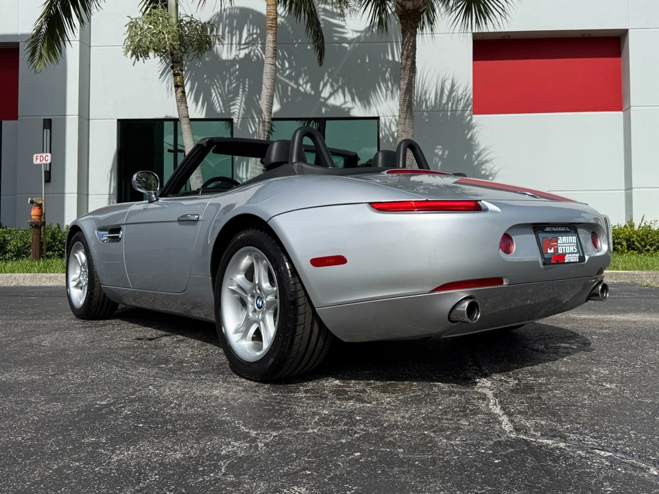 2002 BMW Z8 - Image 18 of 31