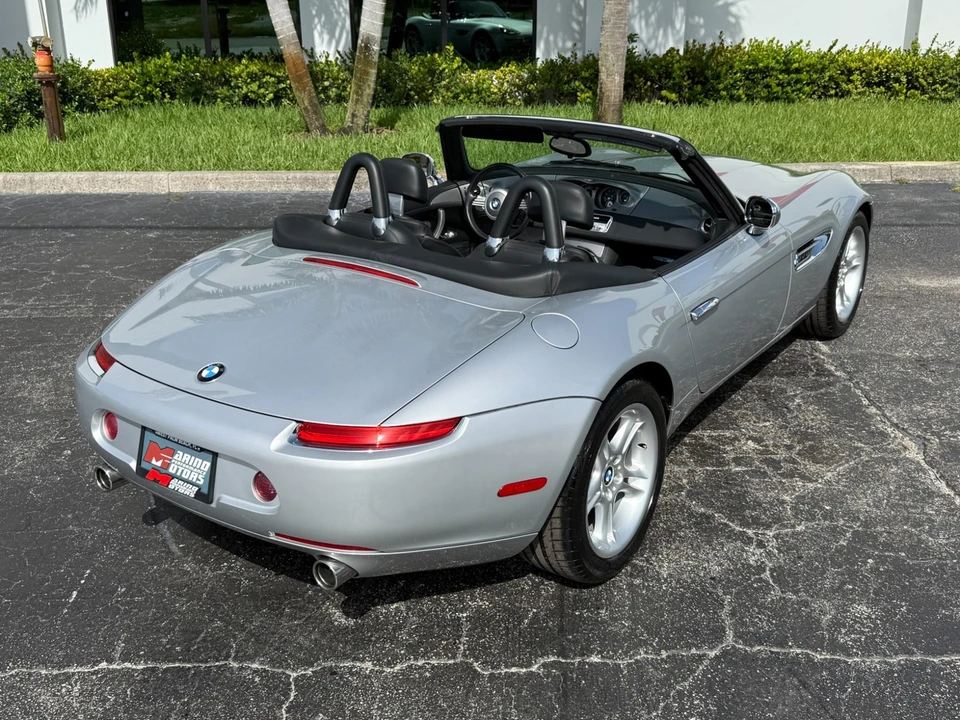 2002 BMW Z8 - Image 15 of 31