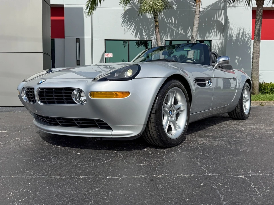 2002 BMW Z8 - Image 4 of 31