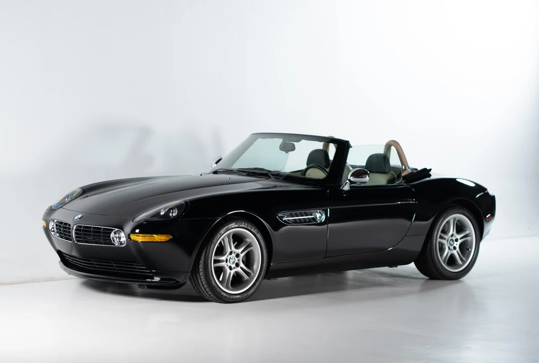 2002 BMW Z8 - Image 11 of 31