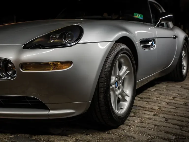 2002 BMW Z8 - Image 10 of 28
