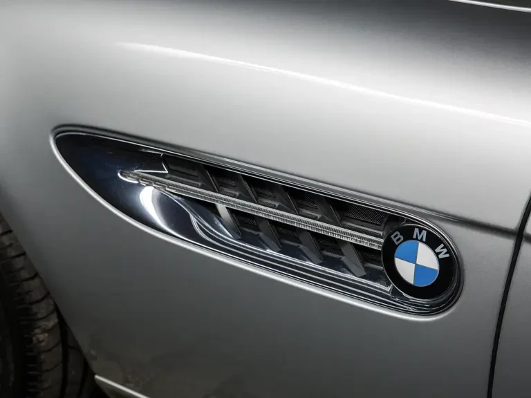 2002 BMW Z8 - Image 7 of 28