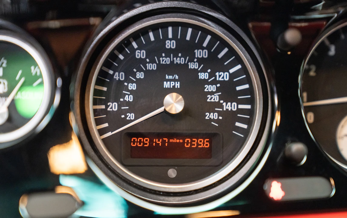 2002 BMW Z8 - Image 27 of 31