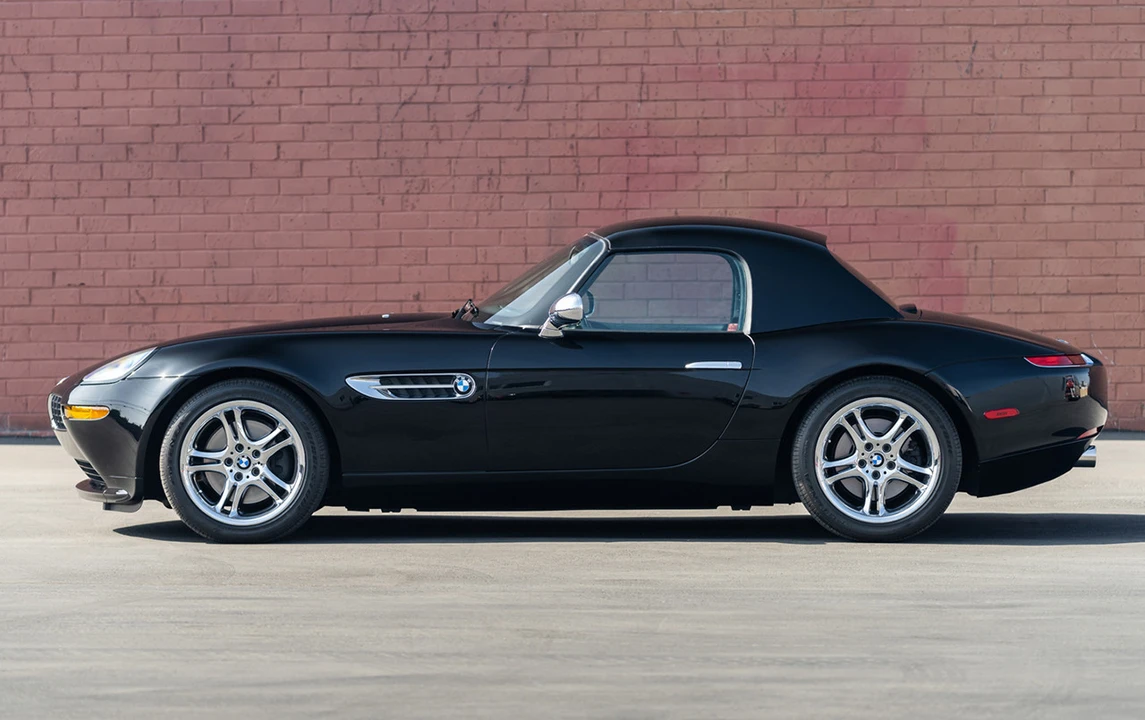 2002 BMW Z8 - Image 2 of 31