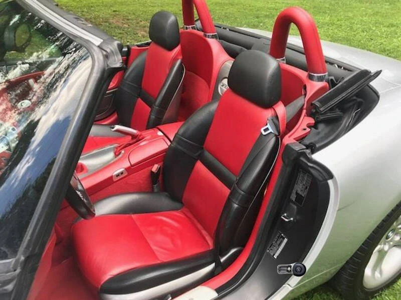 2002 BMW Z8 - Image 5 of 11