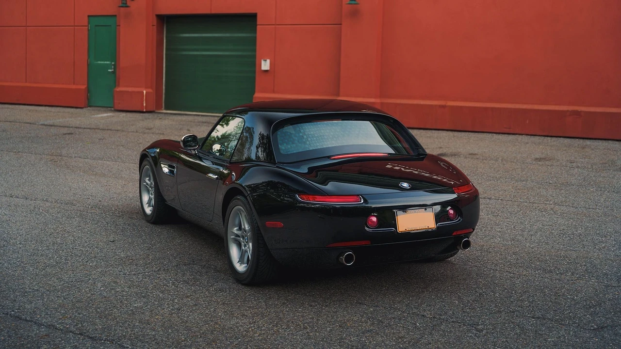 2002 BMW Z8 - Image 20 of 31