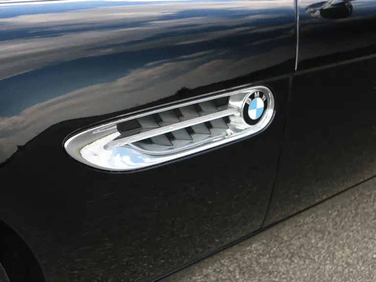 2002 BMW Z8 - Image 8 of 22