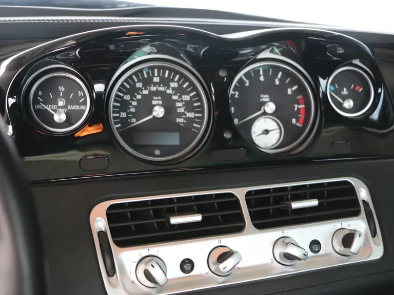 2002 BMW Z8 - Image 13 of 22