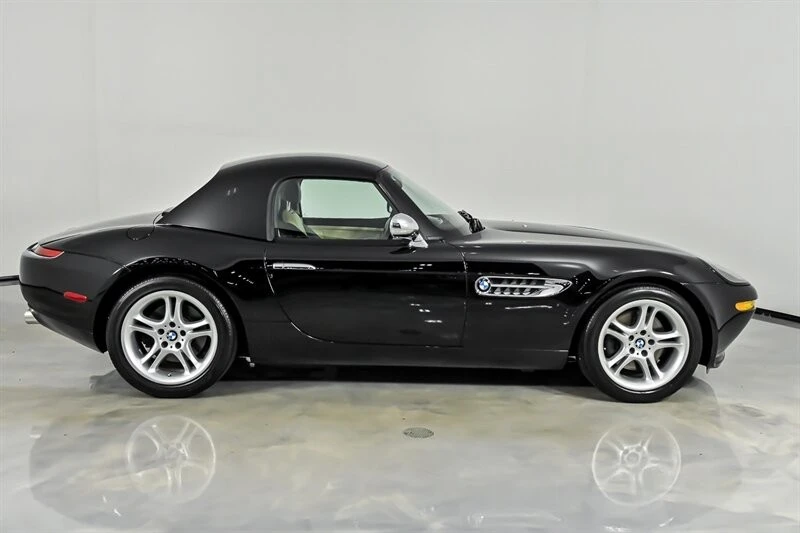 2002 BMW Z8 - Image 11 of 31