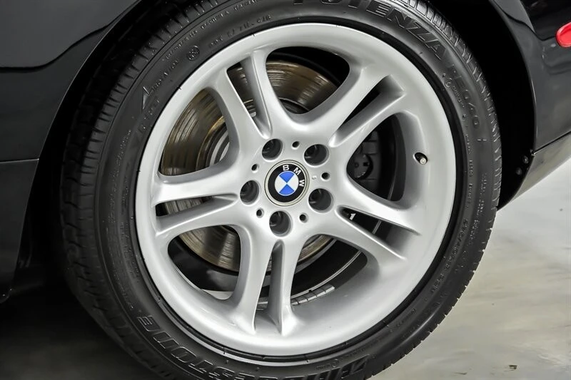 2002 BMW Z8 - Image 15 of 31
