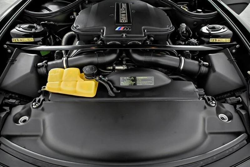 2002 BMW Z8 - Image 18 of 31