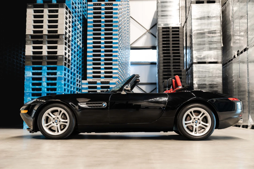 2002 BMW Z8 - Image 4 of 31