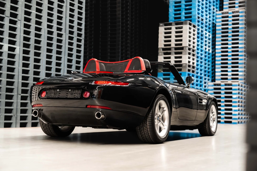 2002 BMW Z8 - Image 7 of 31