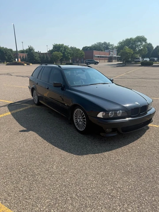 2002 BMW E39 540i - Image 3 of 16