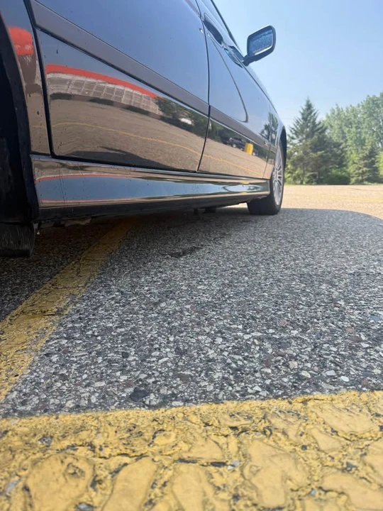 2002 BMW E39 540i - Image 5 of 16