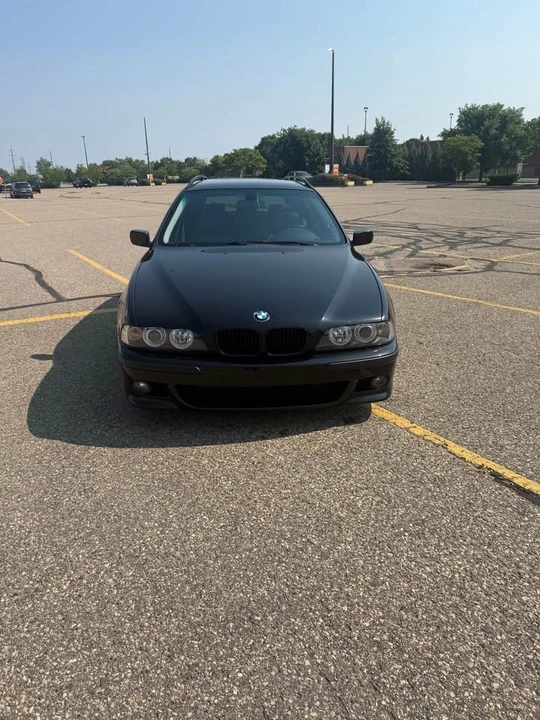 2002 BMW E39 540i - Image 2 of 16