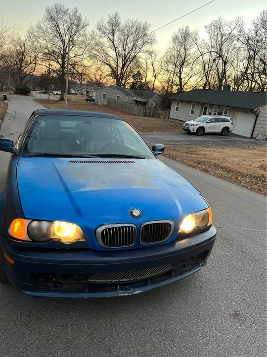 2002 BMW E46 330i & 330Ci - Image 7 of 16