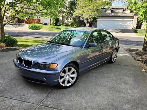 2002 BMW 325i
