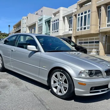 2002 BMW 325ci Coupe