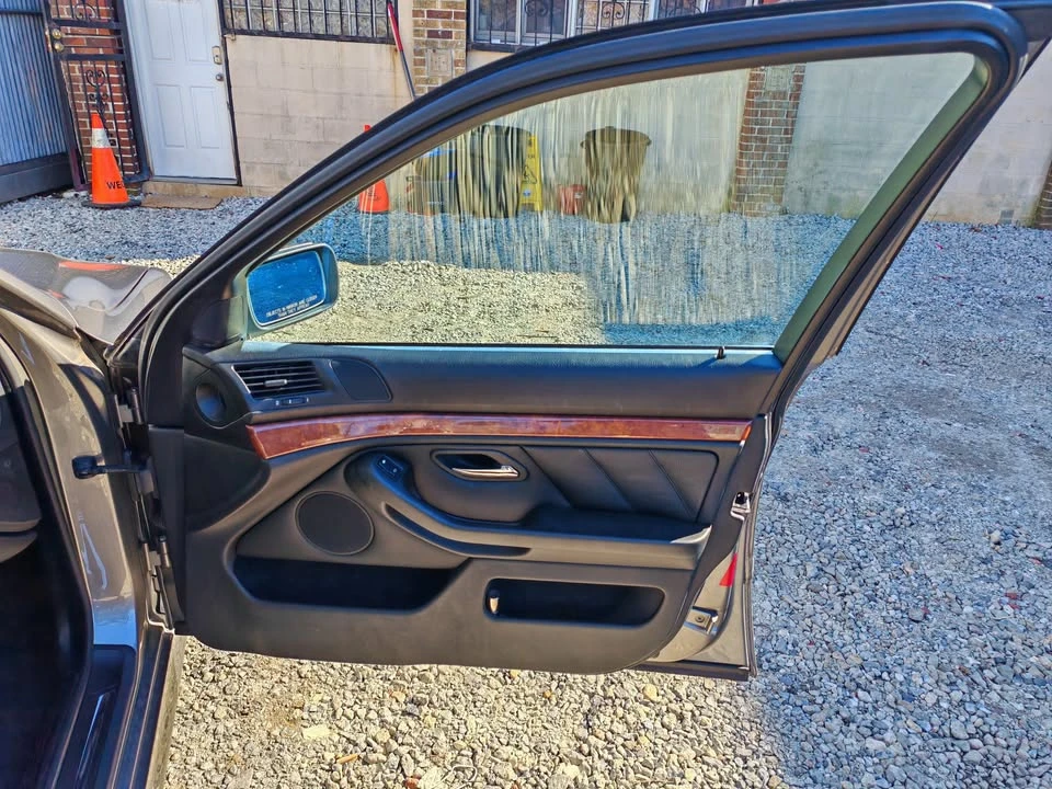 2002 BMW E39 5 Series - Image 11 of 17