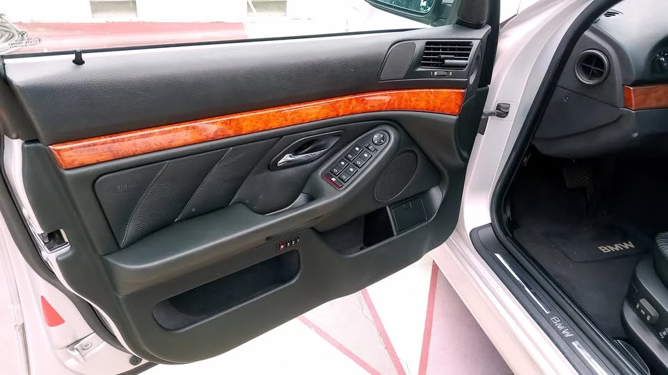 2002 BMW E39 5 Series - Image 7 of 20