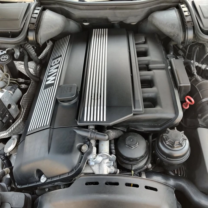 2002 BMW E39 5 Series - Image 12 of 14