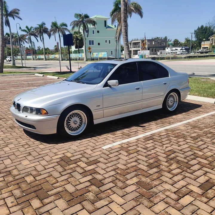 2002 BMW E39 5 Series - Image 2 of 14