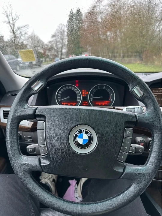 2002 BMW E65/E66 7 Series - Image 10 of 15