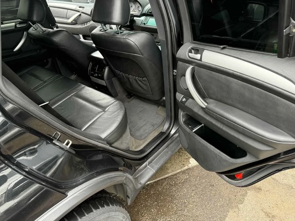 2002 BMW E53 X5 - Image 10 of 15