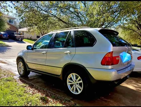 2002 BMW X5 3.0i