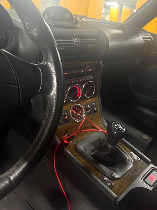2002 BMW Z3 Roadster - Image 12 of 13