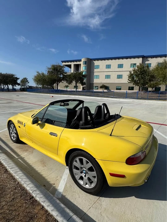 2002 BMW Z3 Roadster - Image 2 of 16