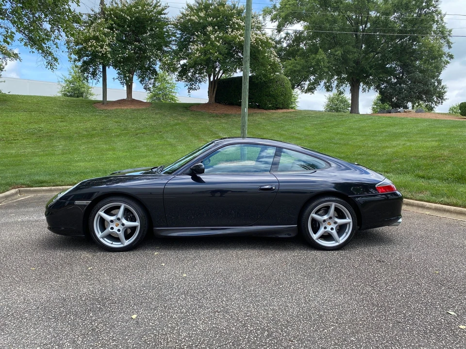 2002 Porsche 996 Carrera - Image 2 of 19