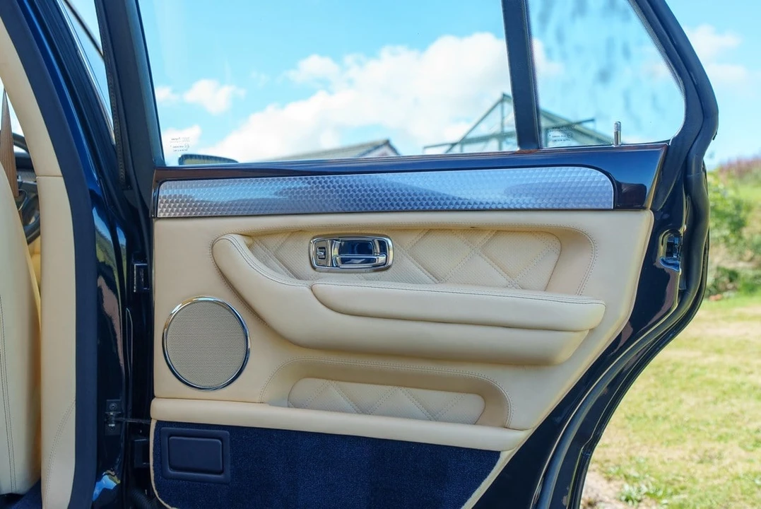 2002 Bentley Arnage T - Image 27 of 30