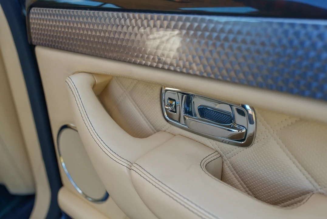 2002 Bentley Arnage T - Image 28 of 30