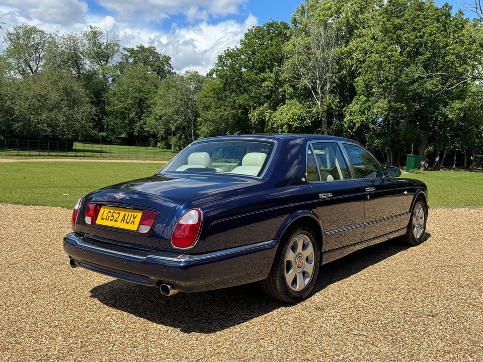 2002 Bentley Arnage R & RL - Image 10 of 31