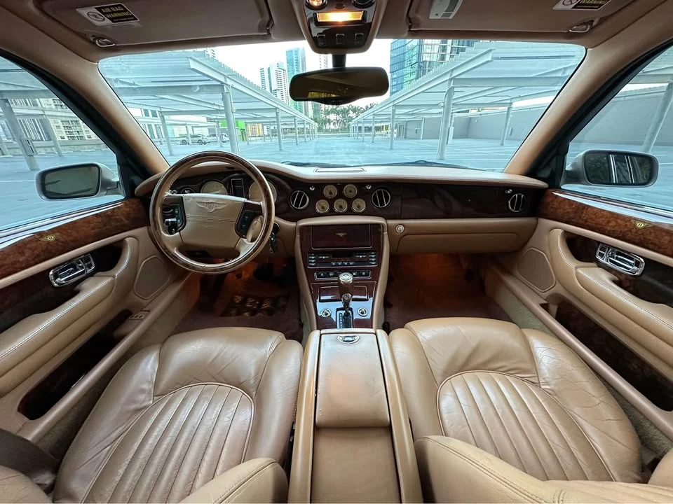 2002 Bentley Arnage R & RL - Image 9 of 19