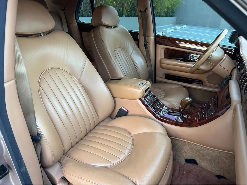 2002 Bentley Arnage R & RL - Image 12 of 19