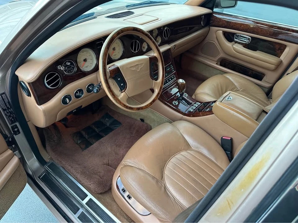2002 Bentley Arnage R & RL - Image 10 of 19