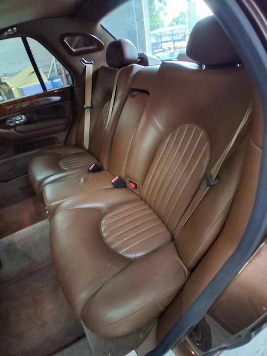 2002 Bentley Arnage R & RL - Image 8 of 20